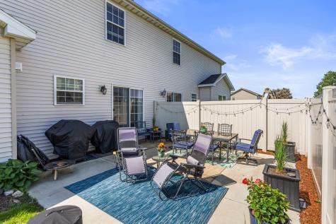 1704 Timber Wolf Lane Mahomet IL 61853