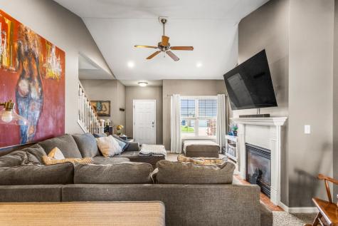 1704 Timber Wolf Lane Mahomet IL 61853