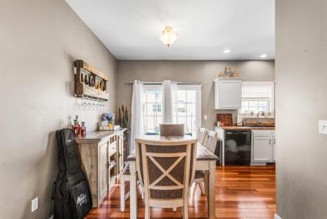 1704 Timber Wolf Lane Mahomet IL 61853