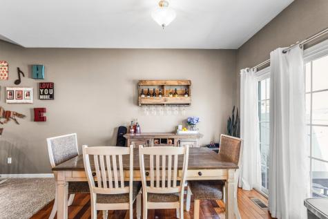 1704 Timber Wolf Lane Mahomet IL 61853
