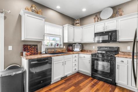 1704 Timber Wolf Lane Mahomet IL 61853
