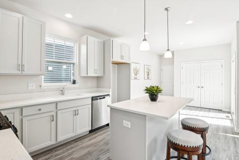 816 Simpson Avenue Elburn IL 60119