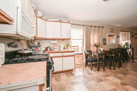 1423 Victoria Avenue North Chicago IL 60064