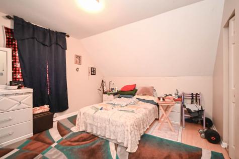 1423 Victoria Avenue North Chicago IL 60064