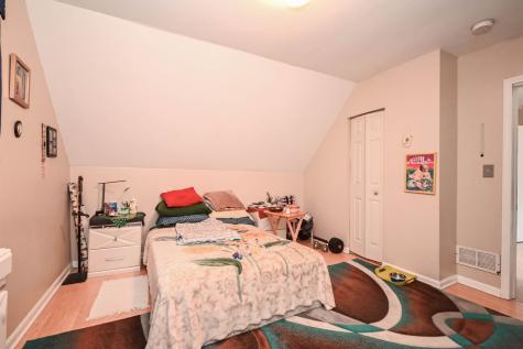1423 Victoria Avenue North Chicago IL 60064