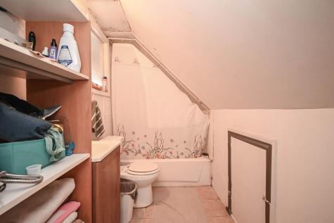 1423 Victoria Avenue North Chicago IL 60064