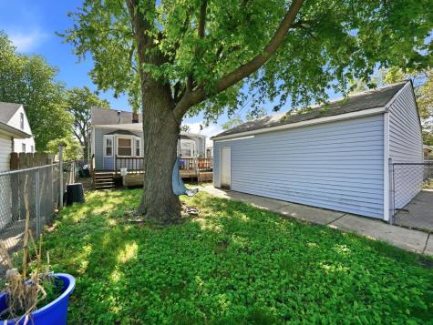 602 Hirsch Avenue Calumet City IL 60409