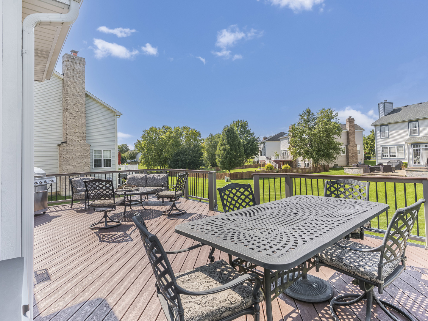 719 Eagle Brook Lane Naperville IL 60565