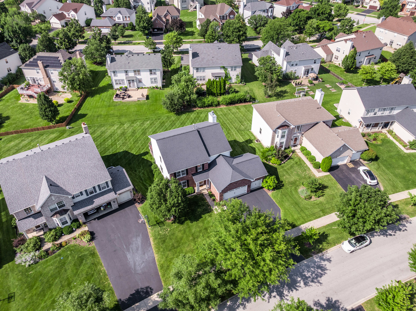 719 Eagle Brook Lane Naperville IL 60565