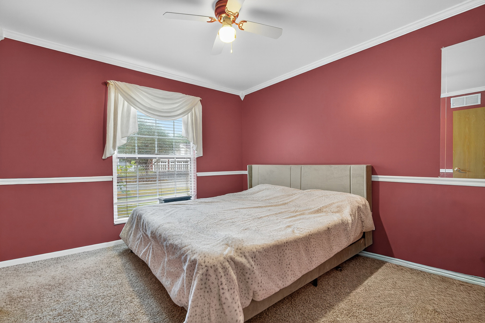 255 Braemar Bolingbrook IL 60440