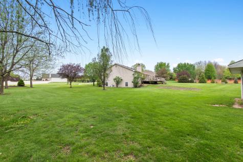 2383 North 4070th Road Sheridan IL 60551