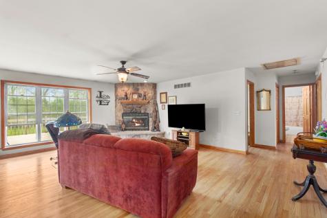 2383 North 4070th Road Sheridan IL 60551