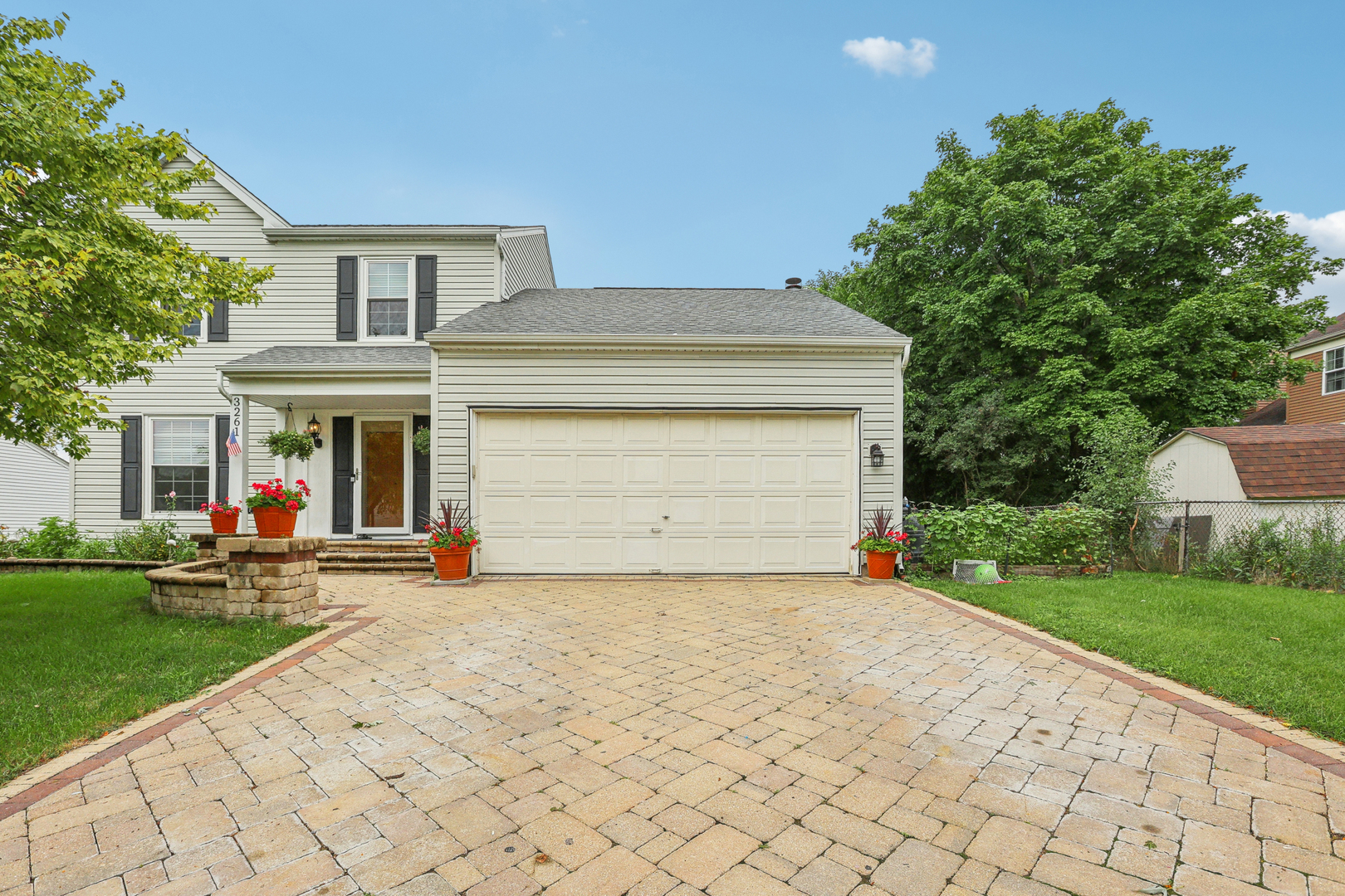 3261 Gresham Lane Aurora IL 60504