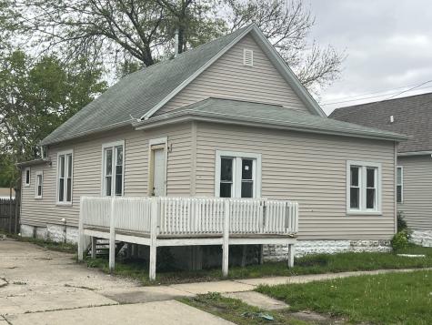 429 East Locust Street Kankakee IL 60901