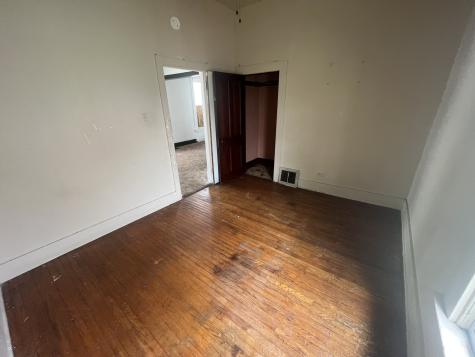 429 East Locust Street Kankakee IL 60901