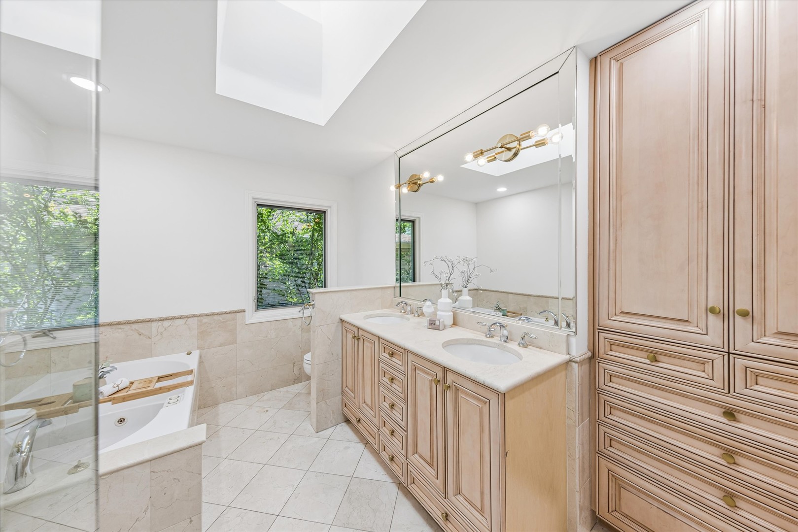 600 Midway Park Avenue Glen Ellyn IL 60137