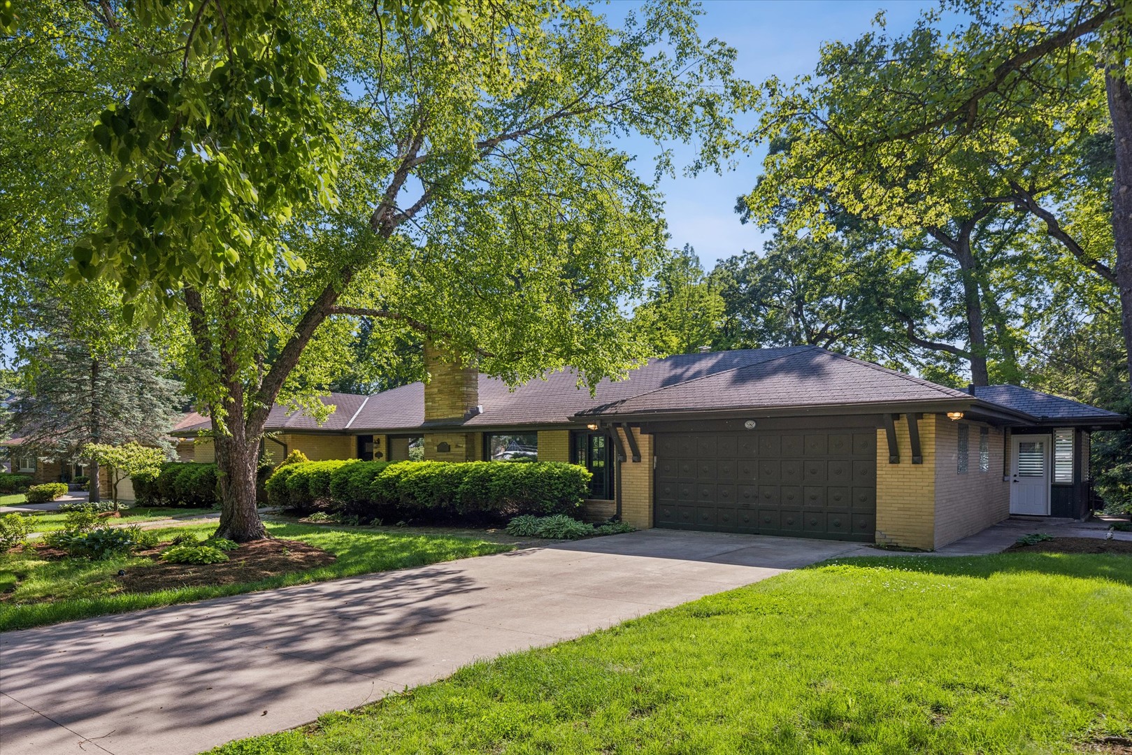 600 Midway Park Avenue Glen Ellyn IL 60137