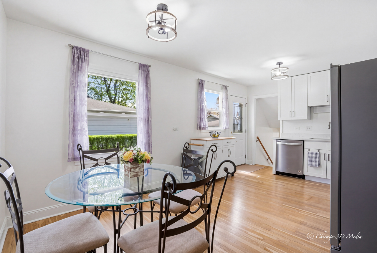 2207 Kirchoff Road Rolling Meadows IL 60008