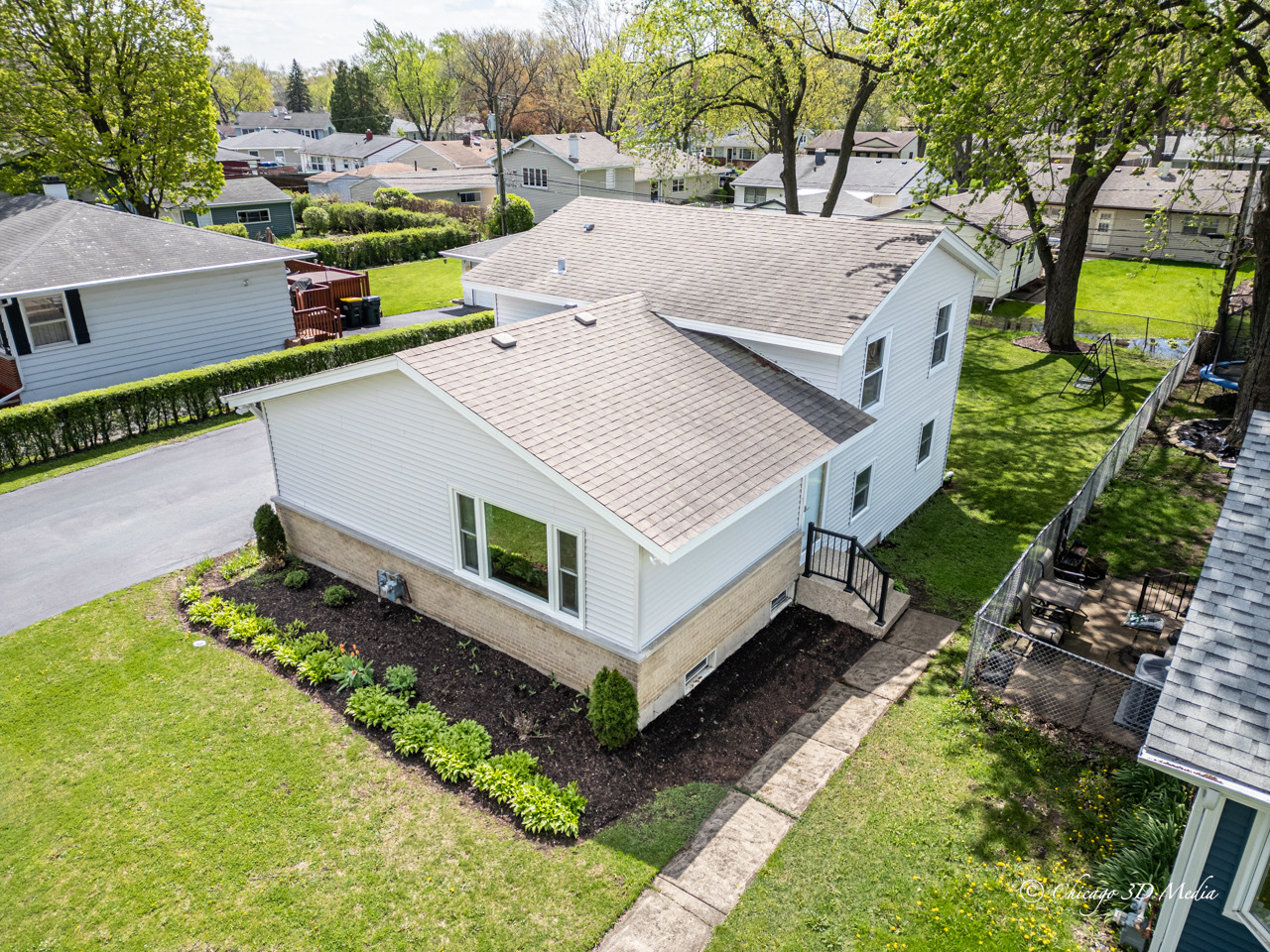 2207 Kirchoff Road Rolling Meadows IL 60008