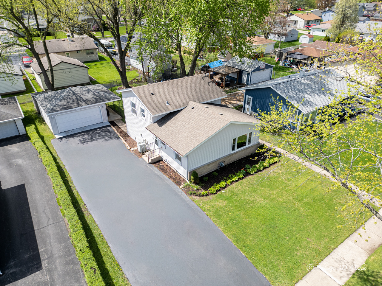 2207 Kirchoff Road Rolling Meadows IL 60008