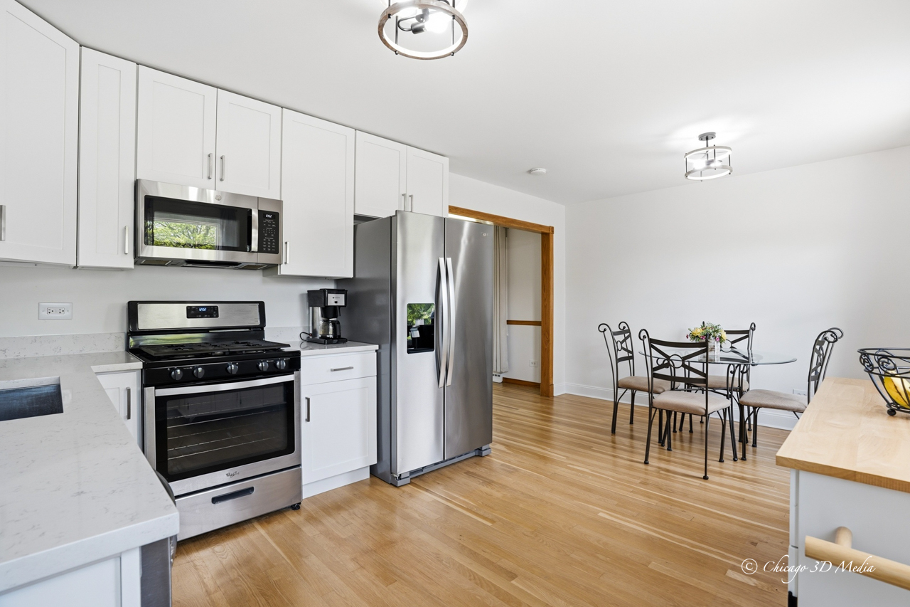 2207 Kirchoff Road Rolling Meadows IL 60008