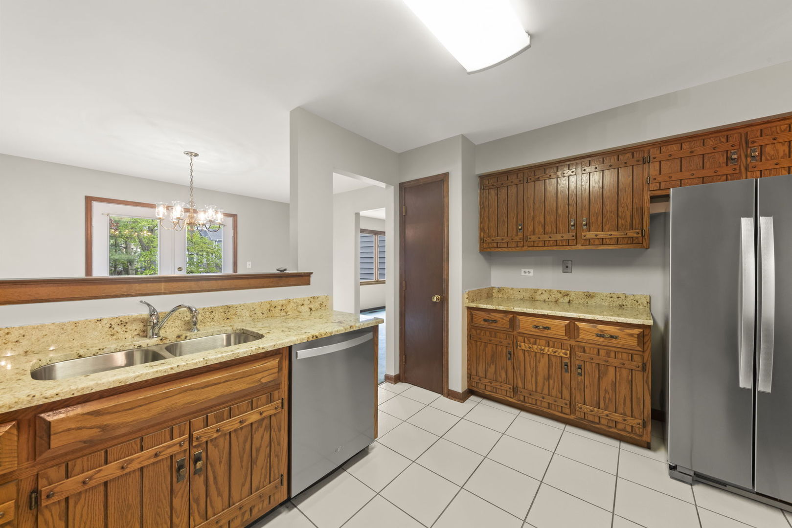 419 West Evergreen Street Wheaton IL 60187