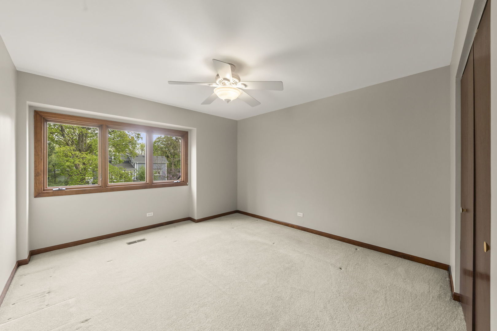 419 West Evergreen Street Wheaton IL 60187