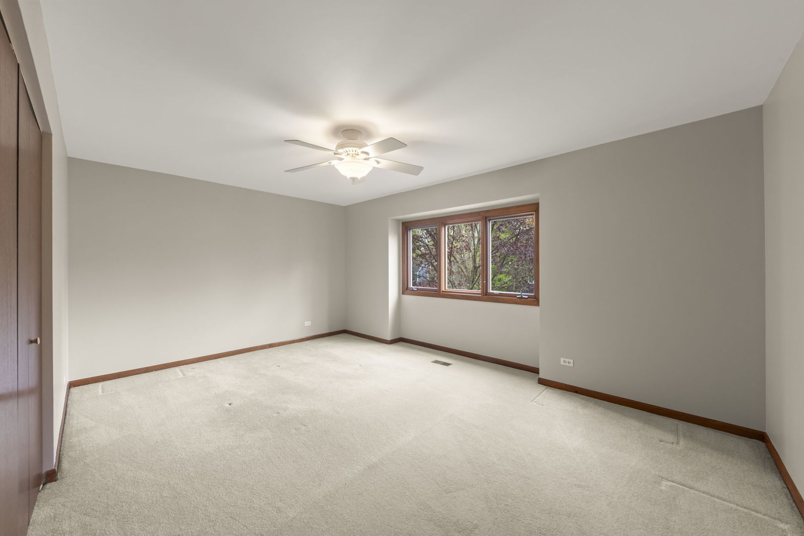 419 West Evergreen Street Wheaton IL 60187