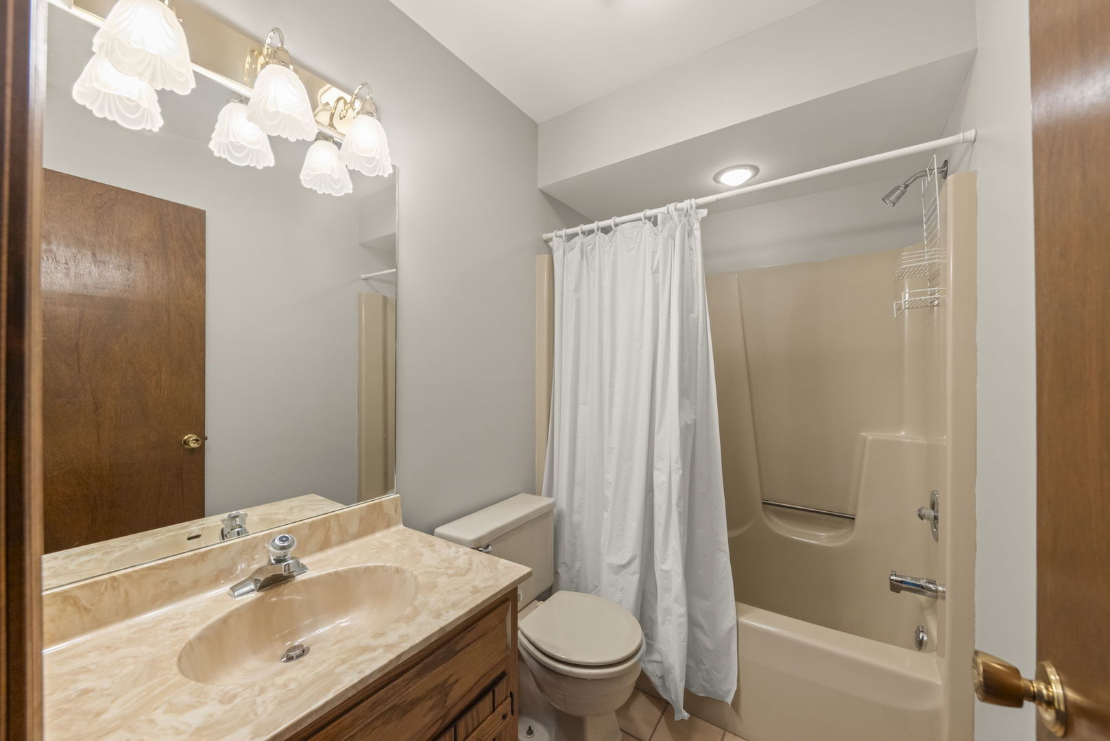 419 West Evergreen Street Wheaton IL 60187