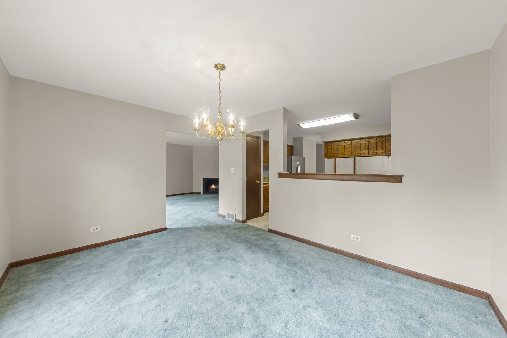 419 West Evergreen Street Wheaton IL 60187