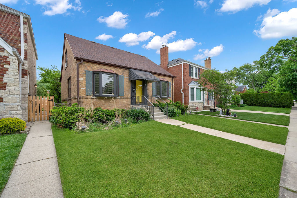 6219 North Lenox Avenue Chicago IL 60646