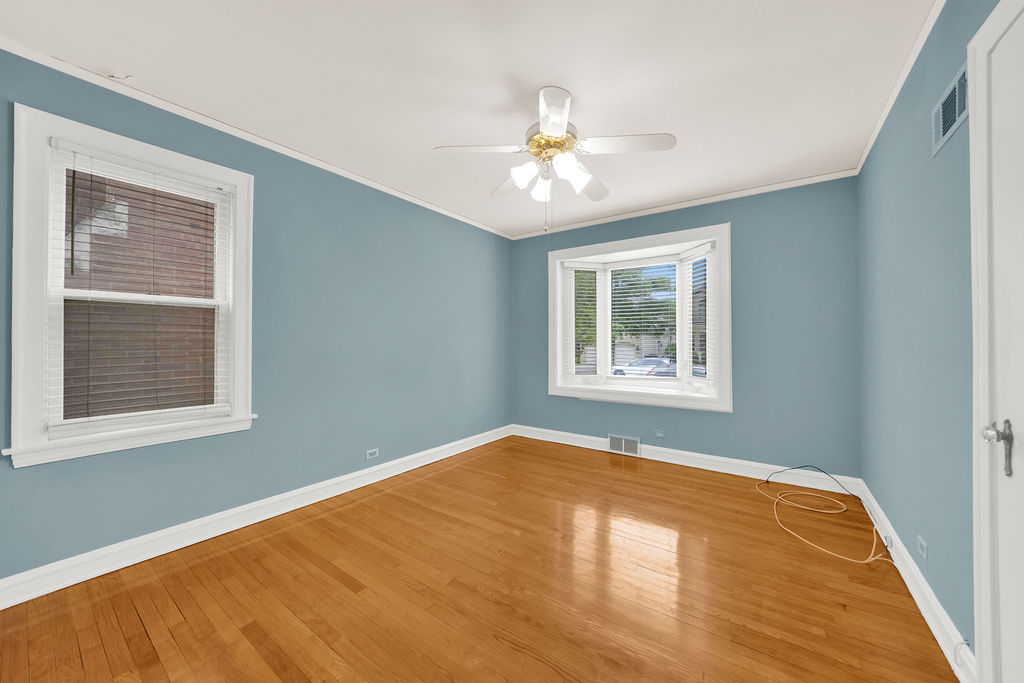 6219 North Lenox Avenue Chicago IL 60646