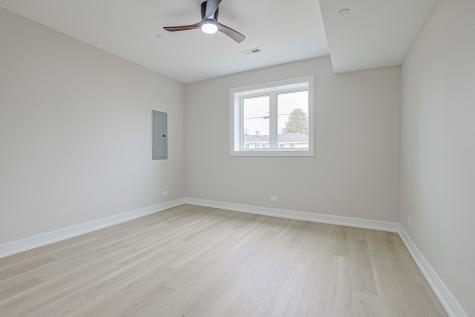 11520 South Leclaire Avenue Alsip IL 60803