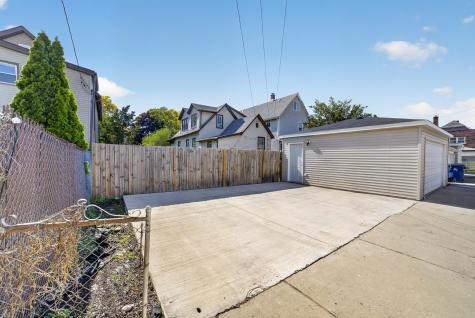 135 North 16th Avenue Melrose Park IL 60160