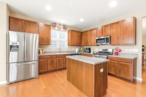 845 Butterfly Field Drive Elgin IL 60124