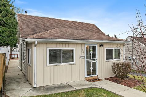 306 Johnson Street East Dundee IL 60118