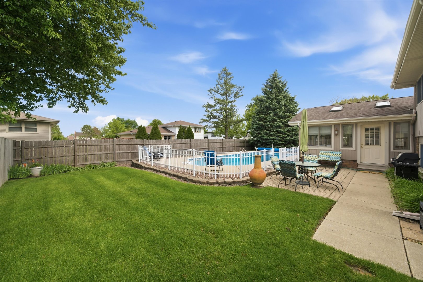 14227 Margerita Avenue Orland Park IL 60462