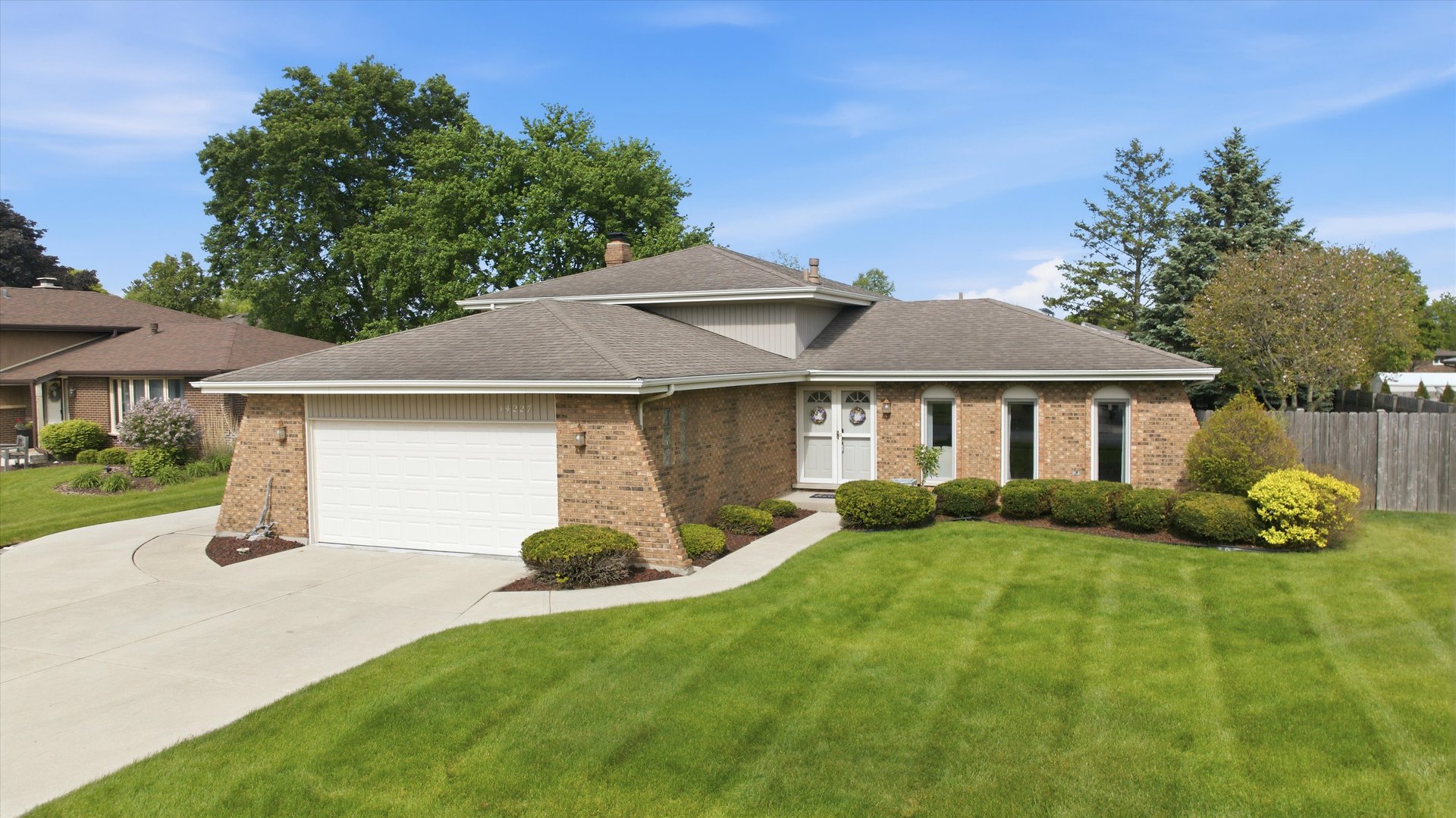 14227 Margerita Avenue Orland Park IL 60462