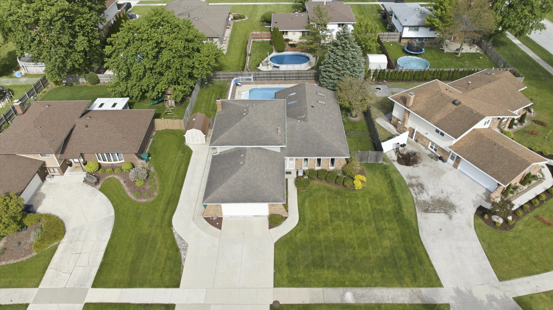 14227 Margerita Avenue Orland Park IL 60462