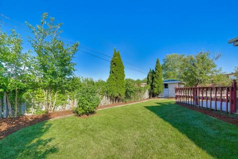 542 Memory Lane Addison IL 60101