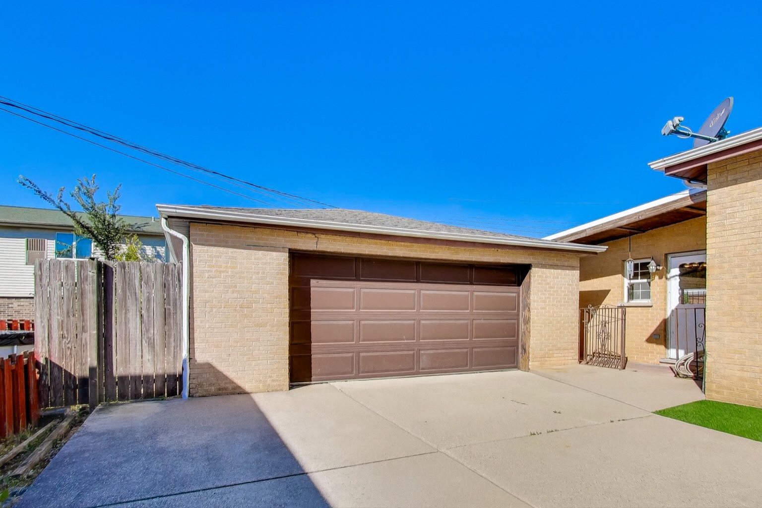 542 Memory Lane Addison IL 60101