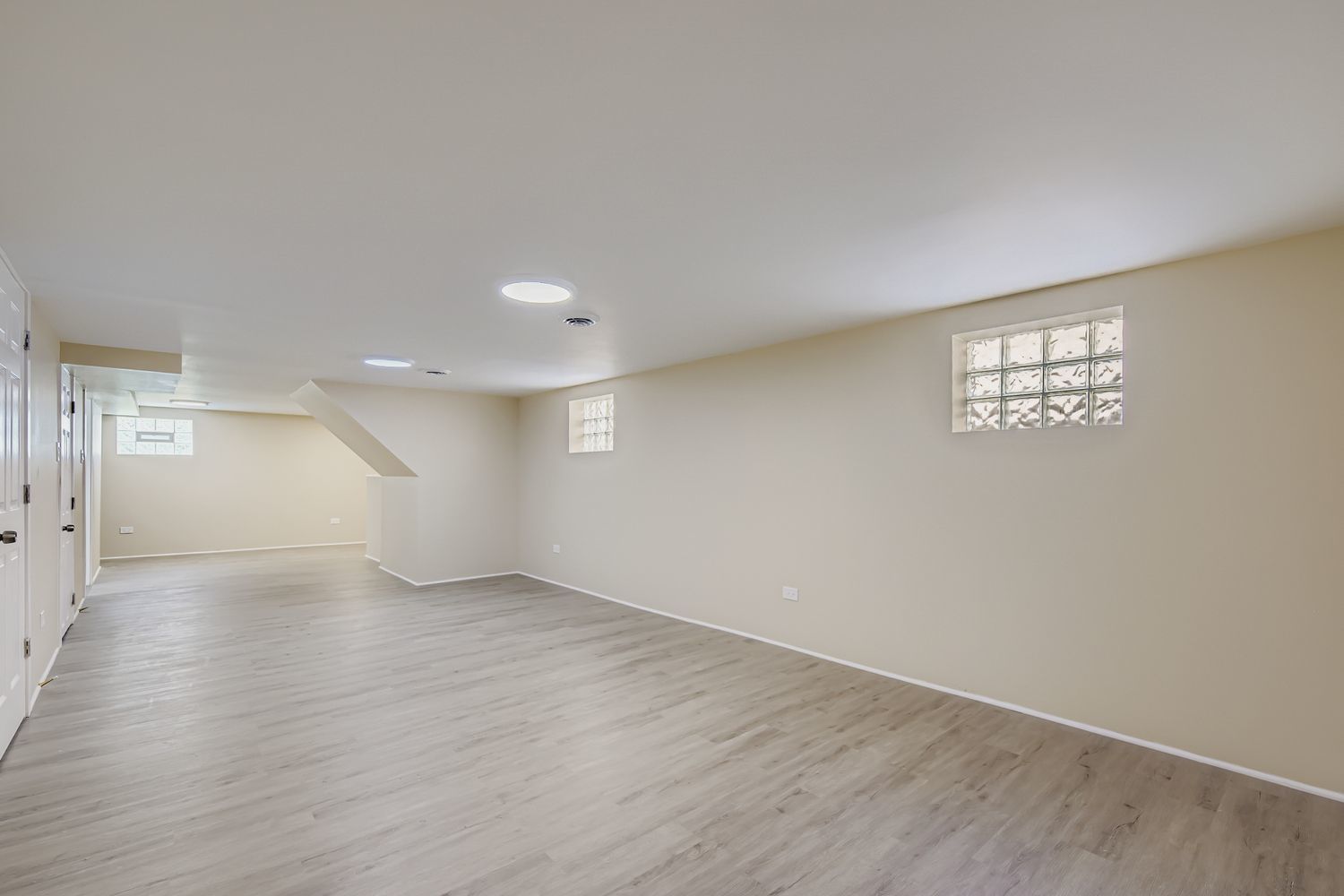 10046 South Indiana Avenue Chicago IL 60628