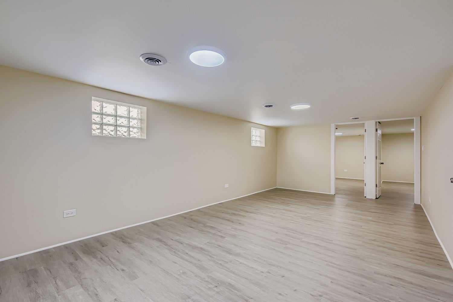 10046 South Indiana Avenue Chicago IL 60628