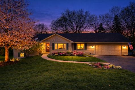 4516 Hillside Court Crystal Lake IL 60012