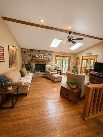 4516 Hillside Court Crystal Lake IL 60012