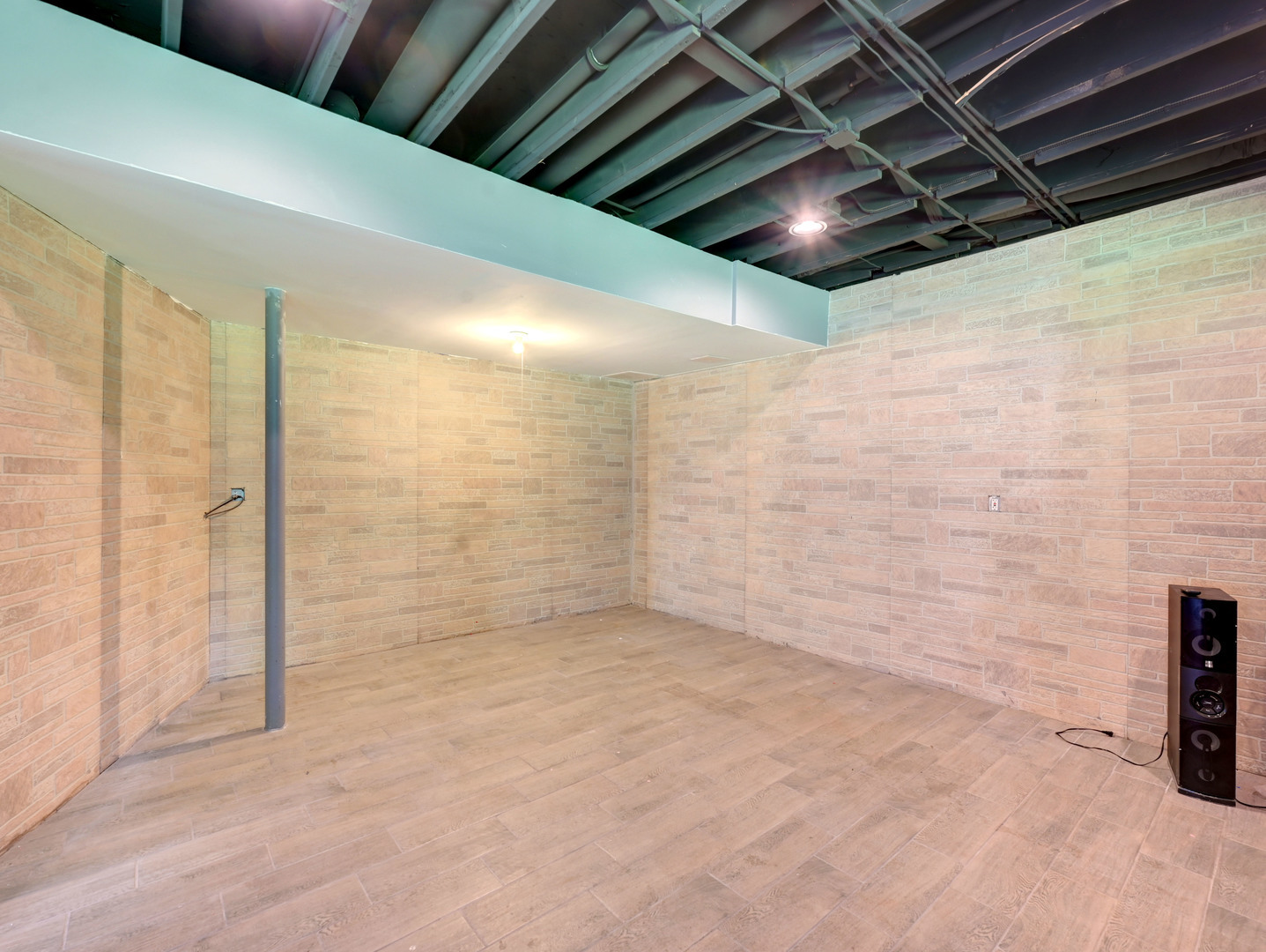 6 Forsythia Court Bolingbrook IL 60490