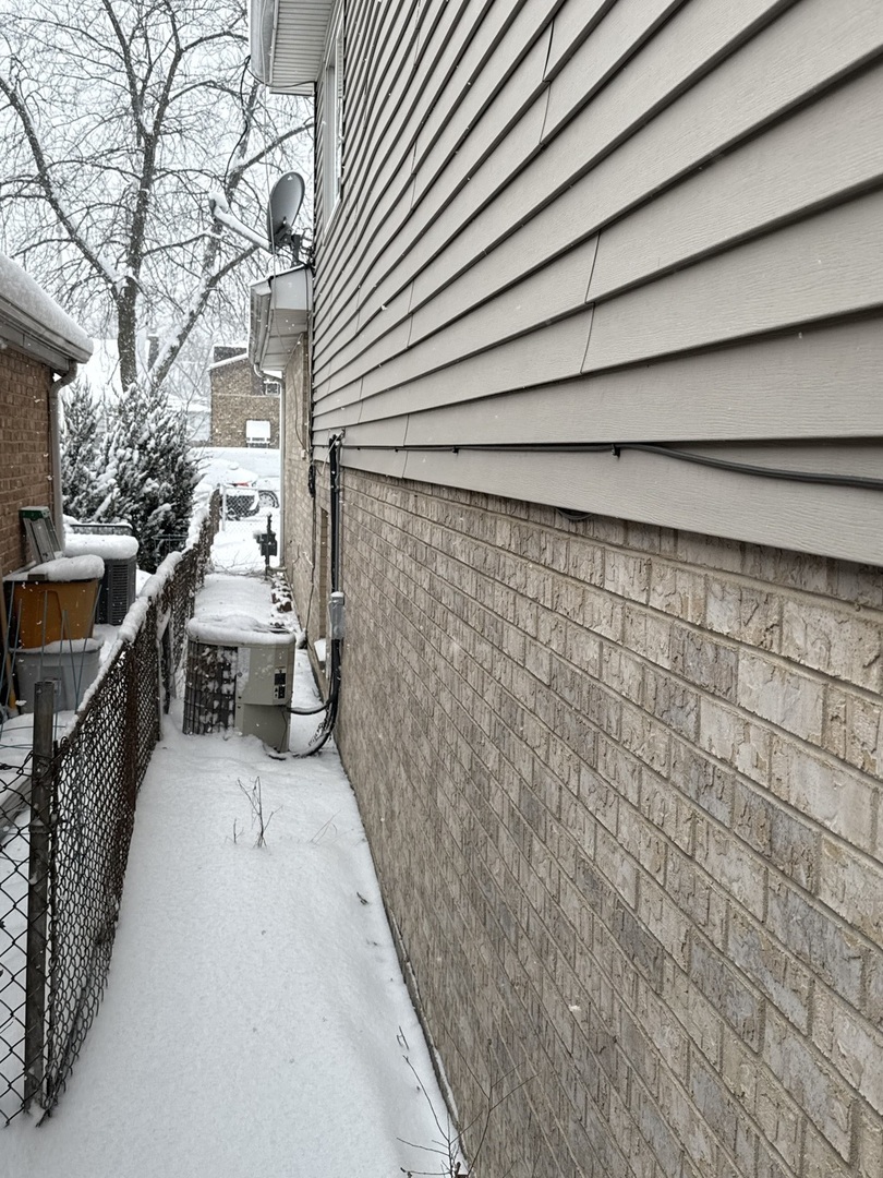 4805 South Latrobe Avenue Chicago IL 60638
