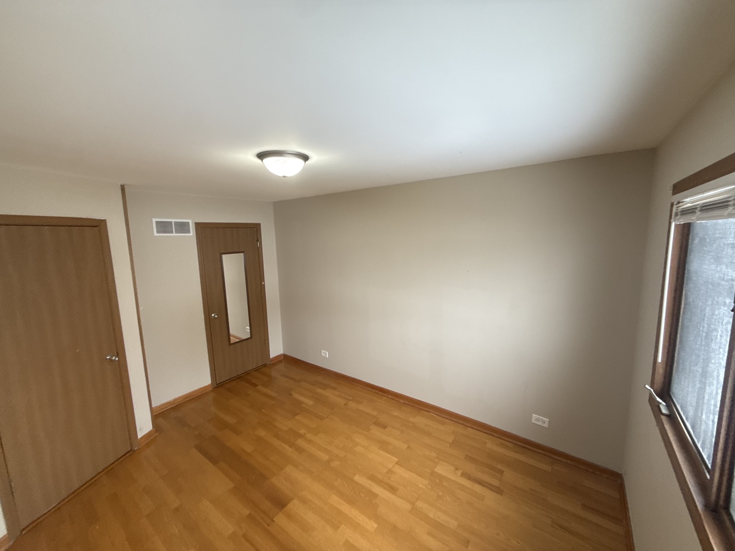 4805 South Latrobe Avenue Chicago IL 60638