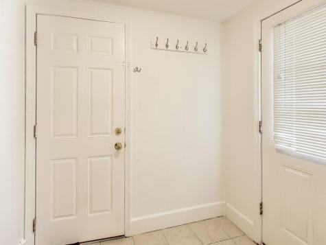 213 East Ellis Avenue Libertyville IL 60048