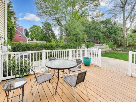 213 East Ellis Avenue Libertyville IL 60048